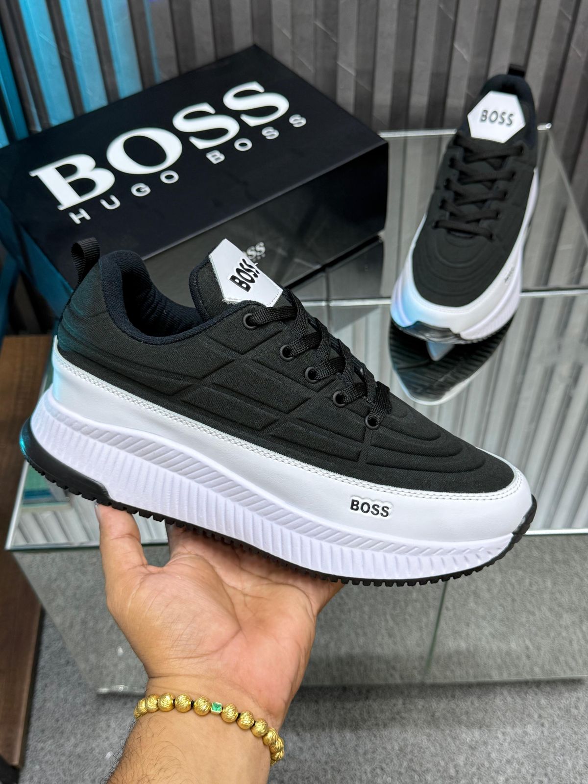 HUGO BOSS SNEAKERS ®